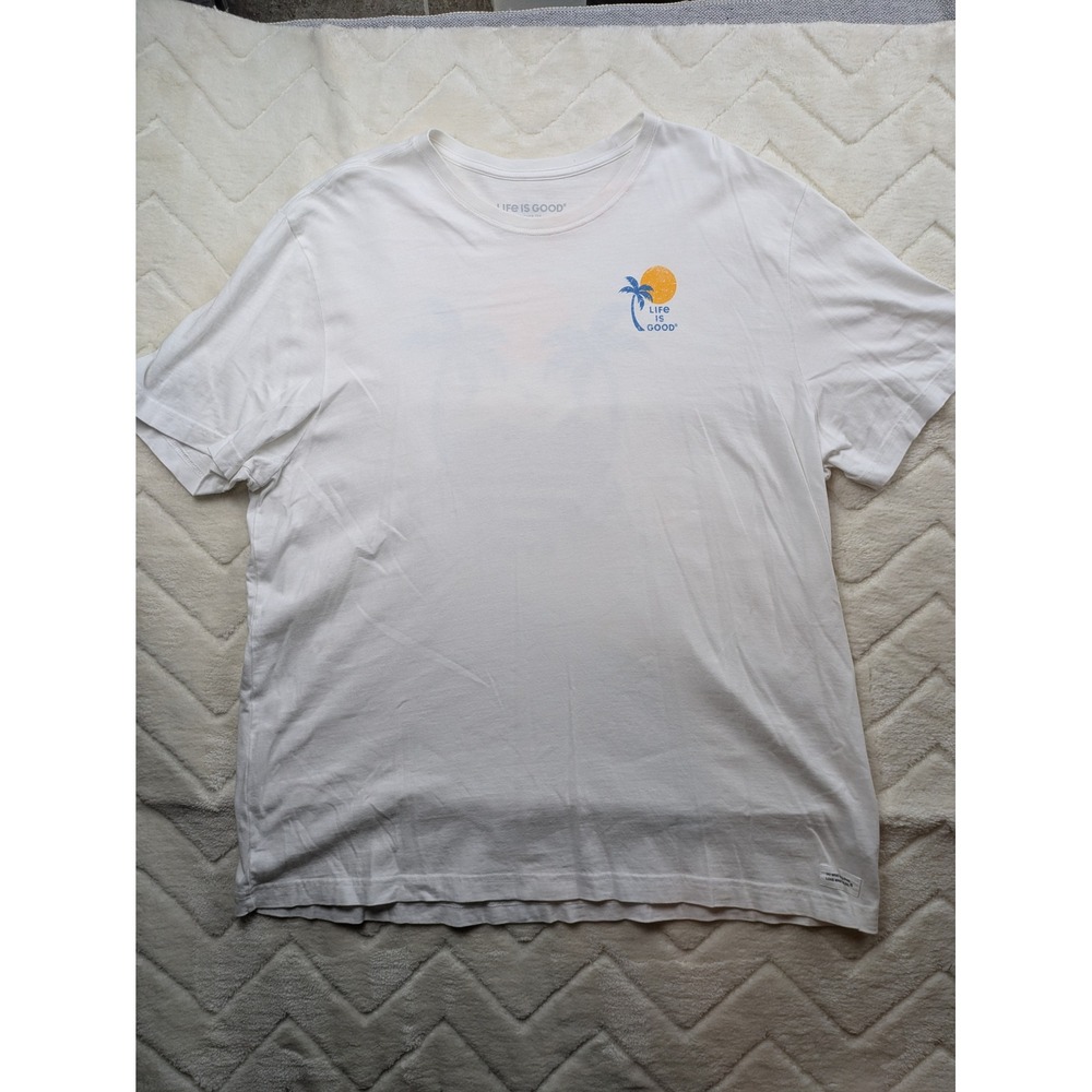 Life is Good Mens XXL White Crusher Tee Vacay Every Day Palm Tree Graphic Shirt